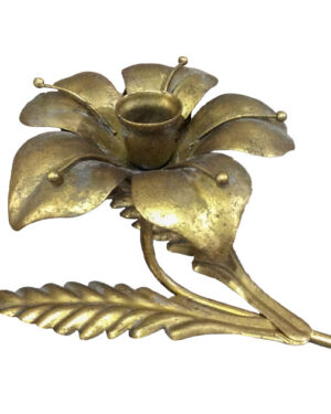 Candelabro a fiore in metallo | Candelabro a fiore in metallo compreso di candela verde disponibile online.